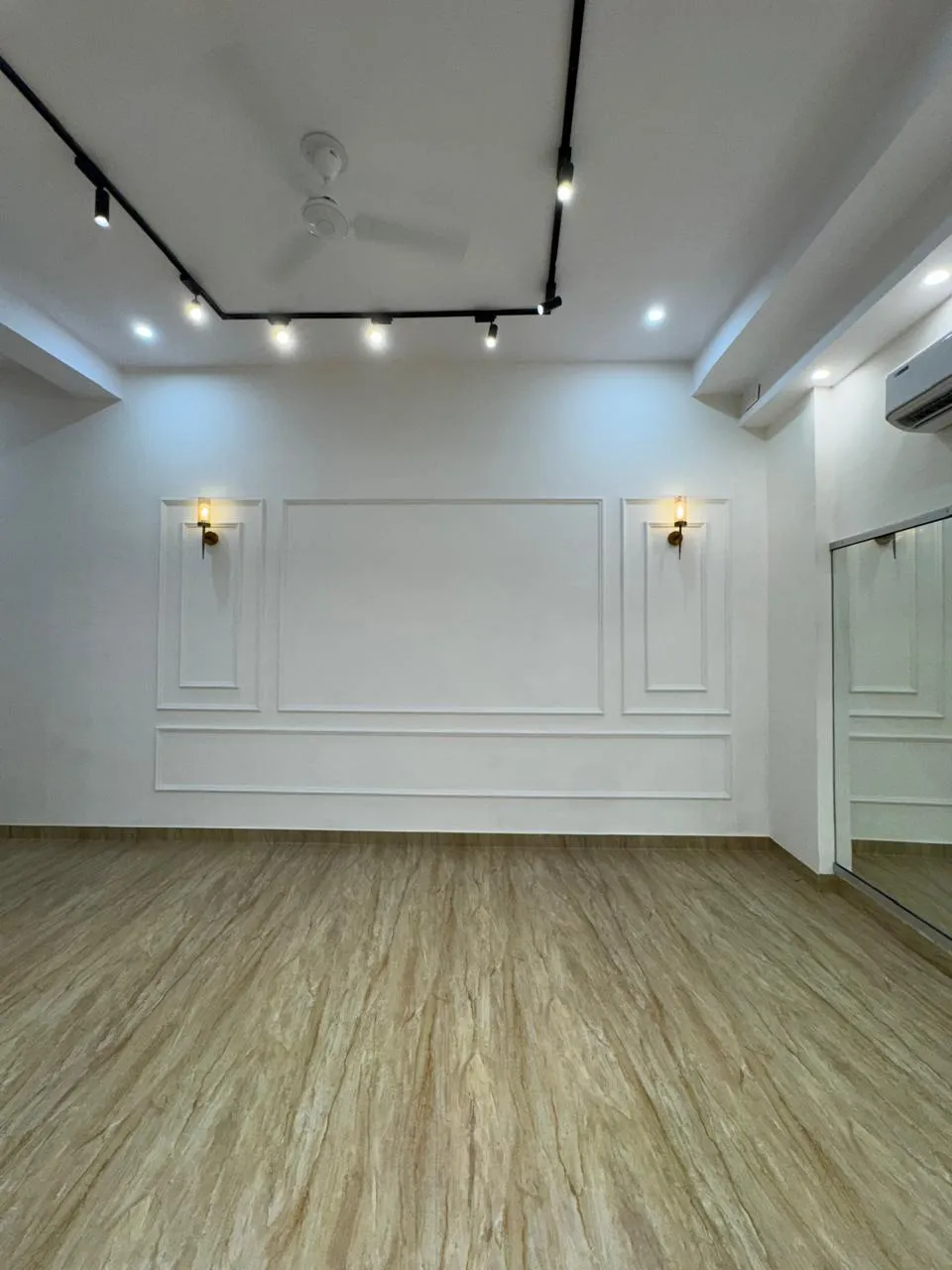 Leadn And Follow Home Page Gallery Image